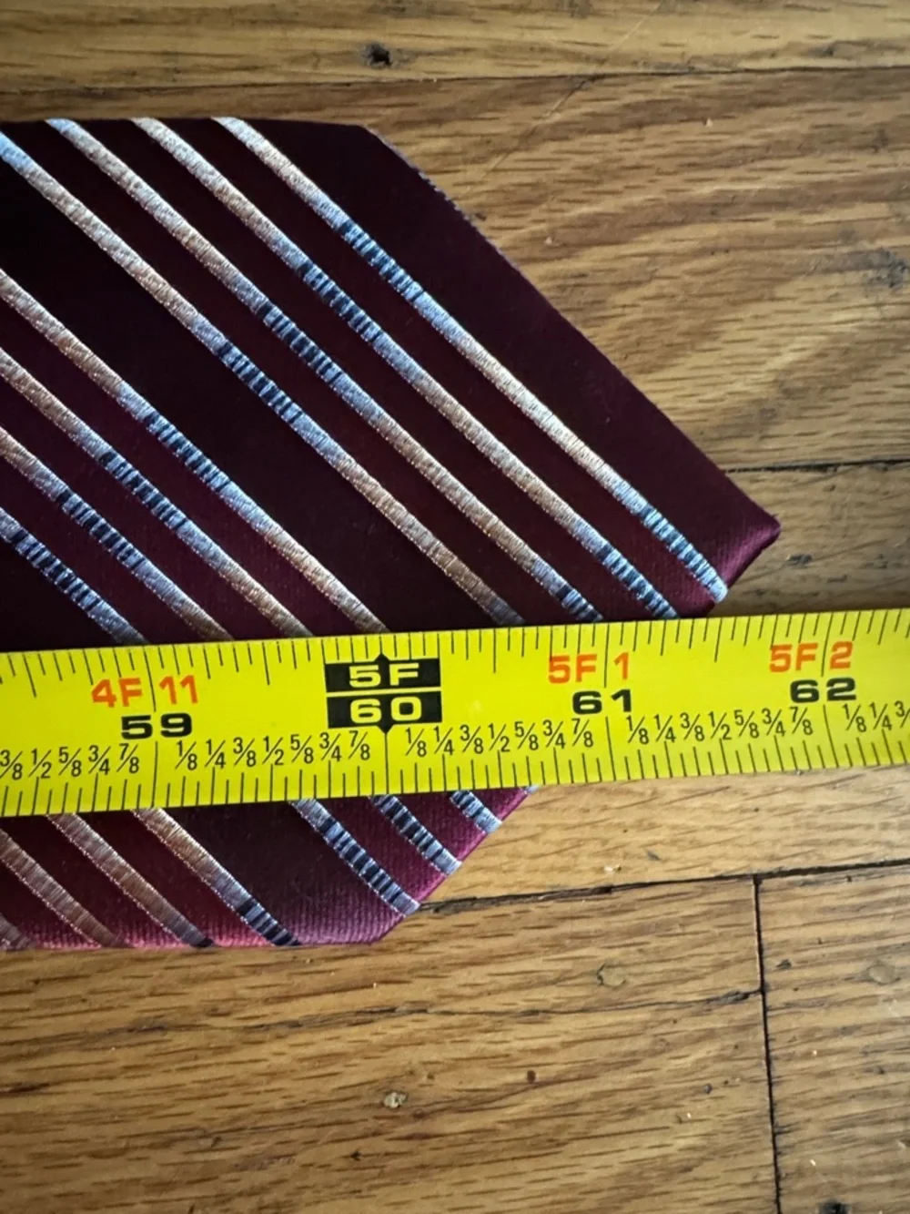 Stunning Oleg Cassini Burgundy Silk Tie with Silver and Light Blue Stripes